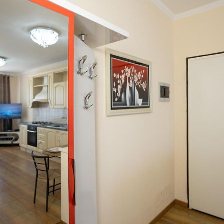 Sea View-Apartment On The Beach - Durrs2 Durres Bagian luar foto